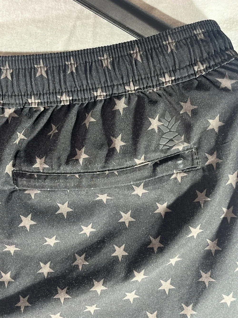Chubbies Men’s XL 7 Inch Inseam Star Print Elastic Waist Swim Trunks